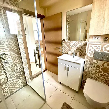 Apartmán Cozy In Belgrade, Cukarica, Zeleznik, Free Parking And Wifi *