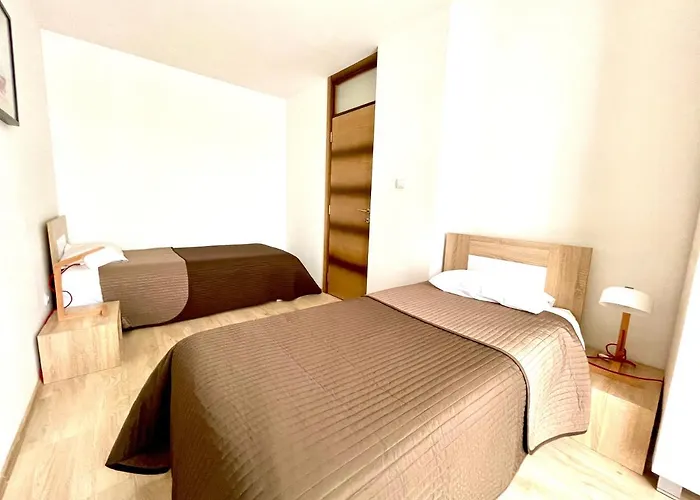 Cozy In Belgrade, Cukarica, Zeleznik, Free Parking And Wifi 公寓 贝尔格莱德